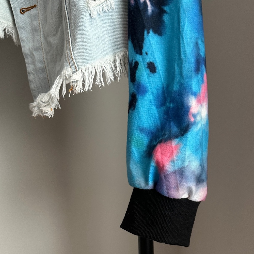 Southern Stitch Denim Jacket with Vibrant Tie-Dye Sleeves - Picture 3 of 8